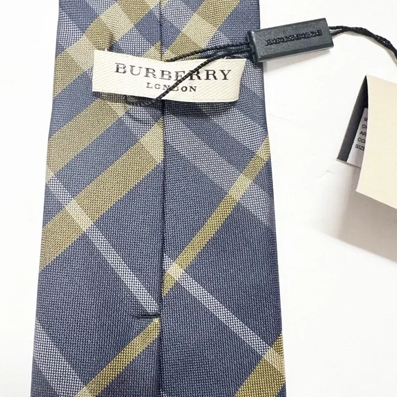 Burberry London Mens Designer Luxury Navy Blue Gold Plaid Silk Tie - Picture 6 of 8